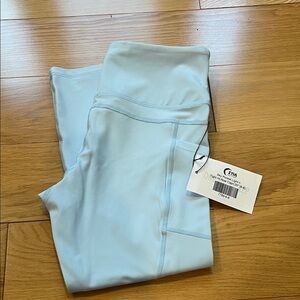 ZYIA Sky Pocket Light n Tight 6-8